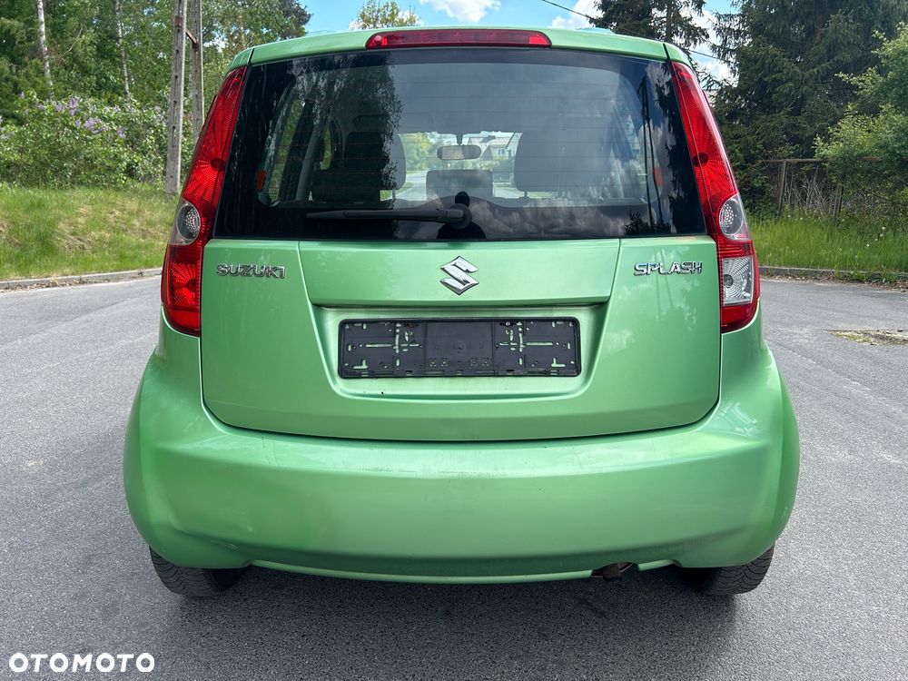 Suzuki Splash - 4