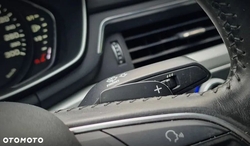 Audi A4 Limousine 2.0 TDI S tronic design - 24