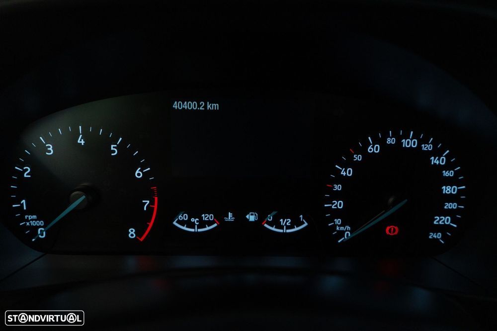 Ford Focus SW 1.0 EcoBoost ST-Line - 15