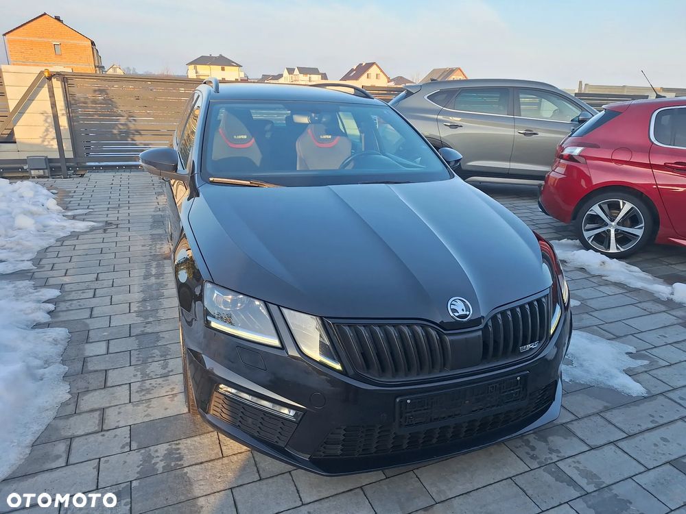 Skoda Octavia 2.0 TDI DSG RS - 3