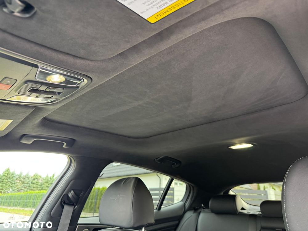 Kia Stinger 3.3 T-GDI V6 GT Prestige Line AWD - 14