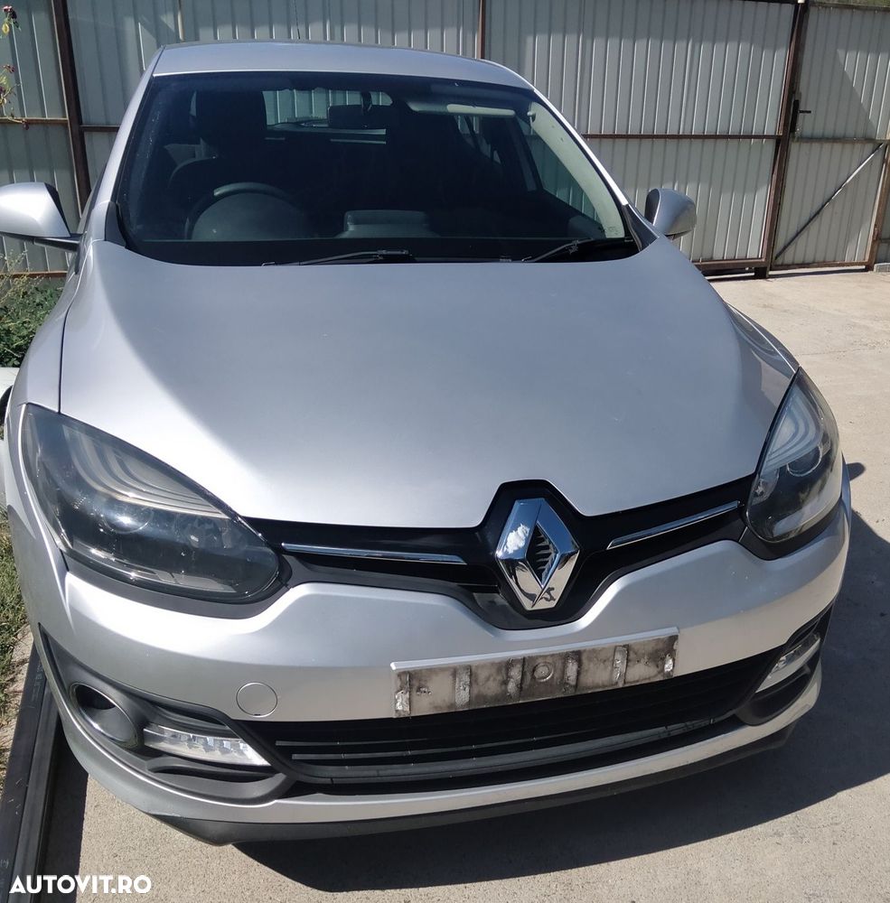 Capotă motor originală Renault Megane 3. 1,5 dci  cod culoare-TED 69 - 1