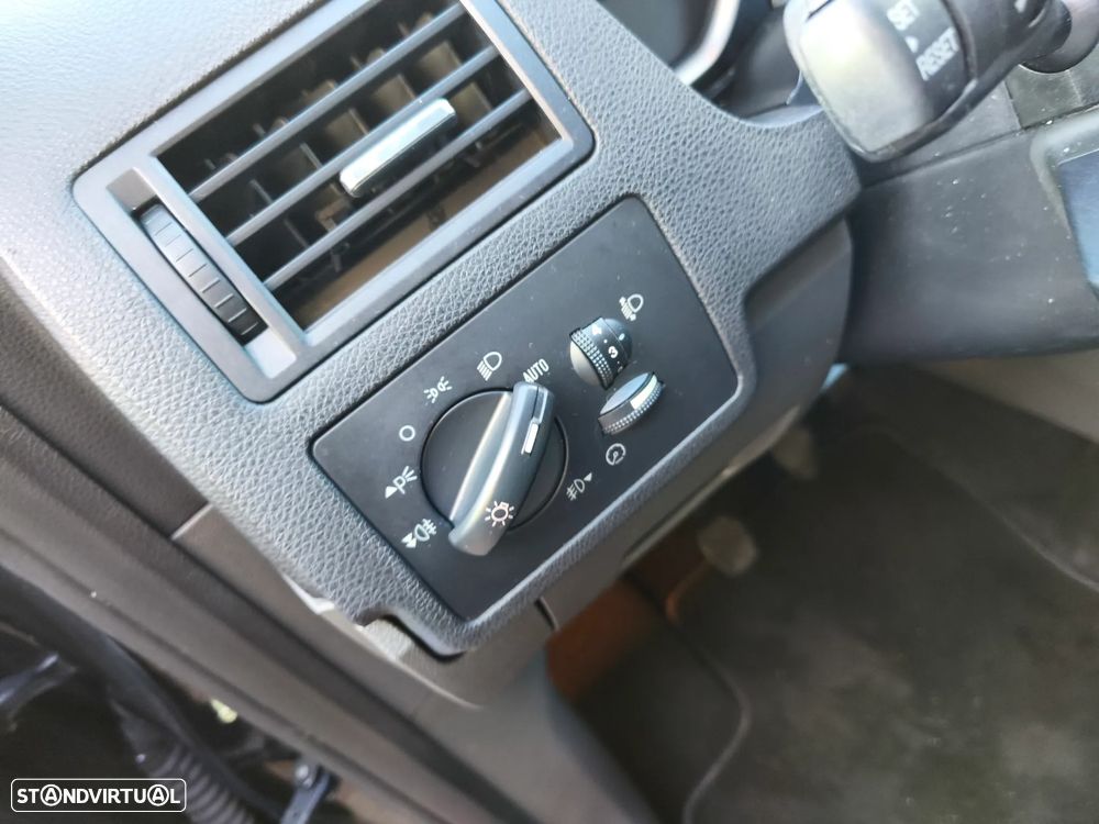 Ford C-Max 1.6 TDCi Titanium - 14