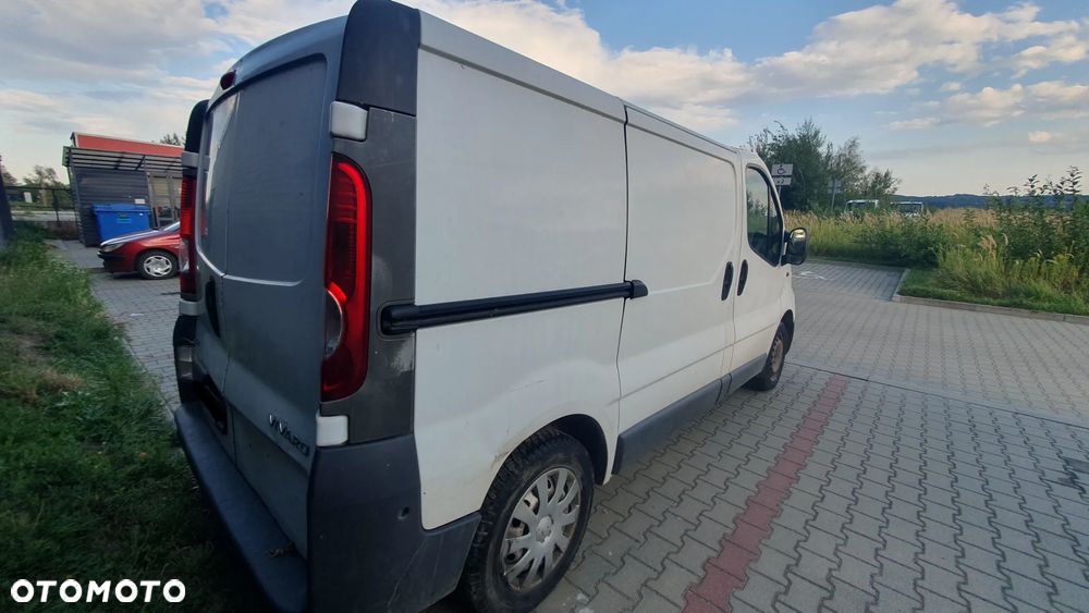 Opel Vivaro - 5