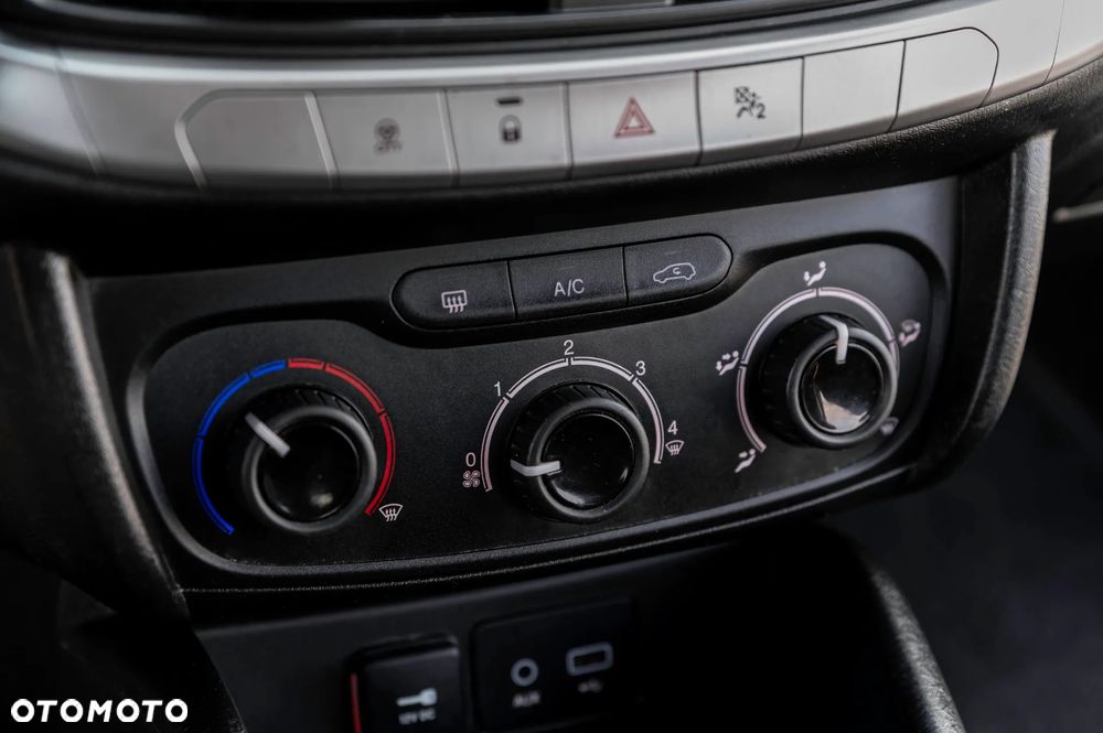 Fiat Tipo 1.4 16V More - 38