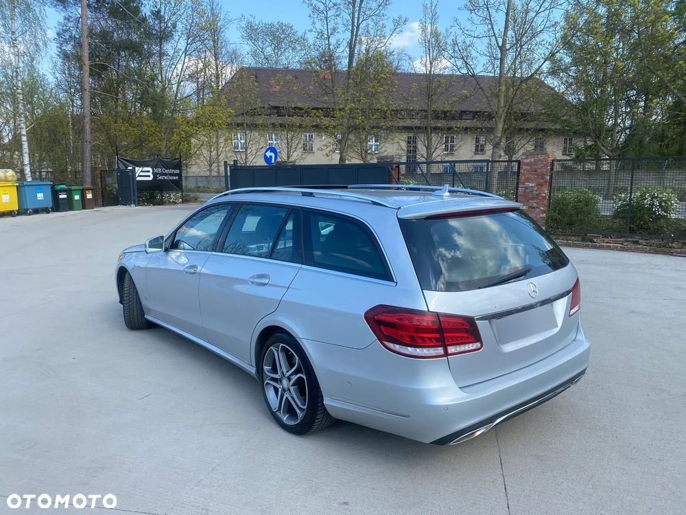 Mercedes-Benz Klasa E - 8