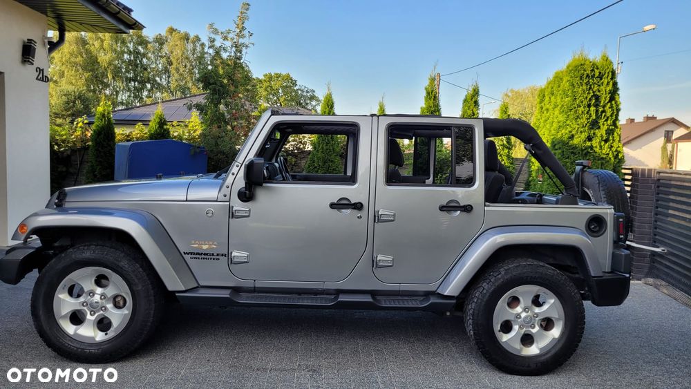 Jeep Wrangler 3.6 Unlim Sahara - 9