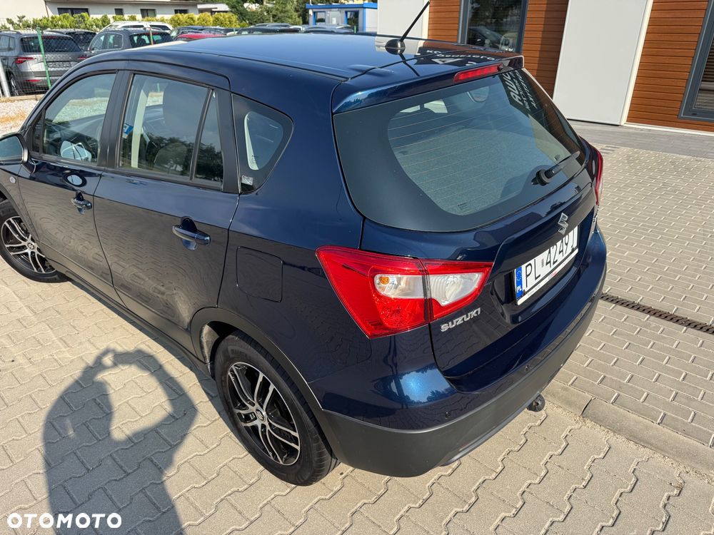 Suzuki SX4 S-Cross 1.0 T Comfort - 17