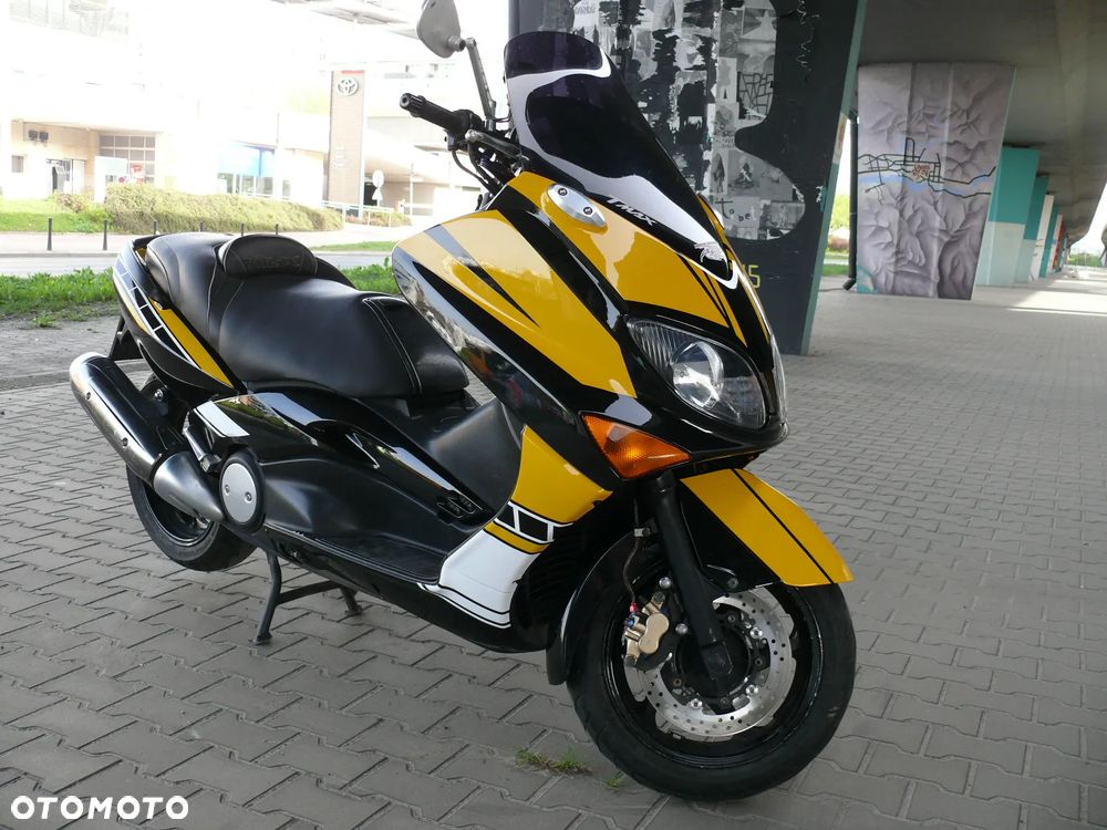 Yamaha Tmax - 8