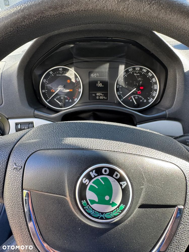 Skoda Octavia - 3