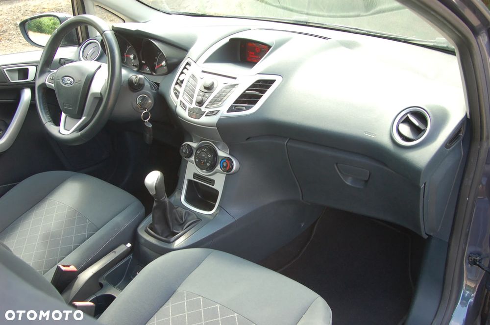 Ford Fiesta 1.25 Champions Edition - 7