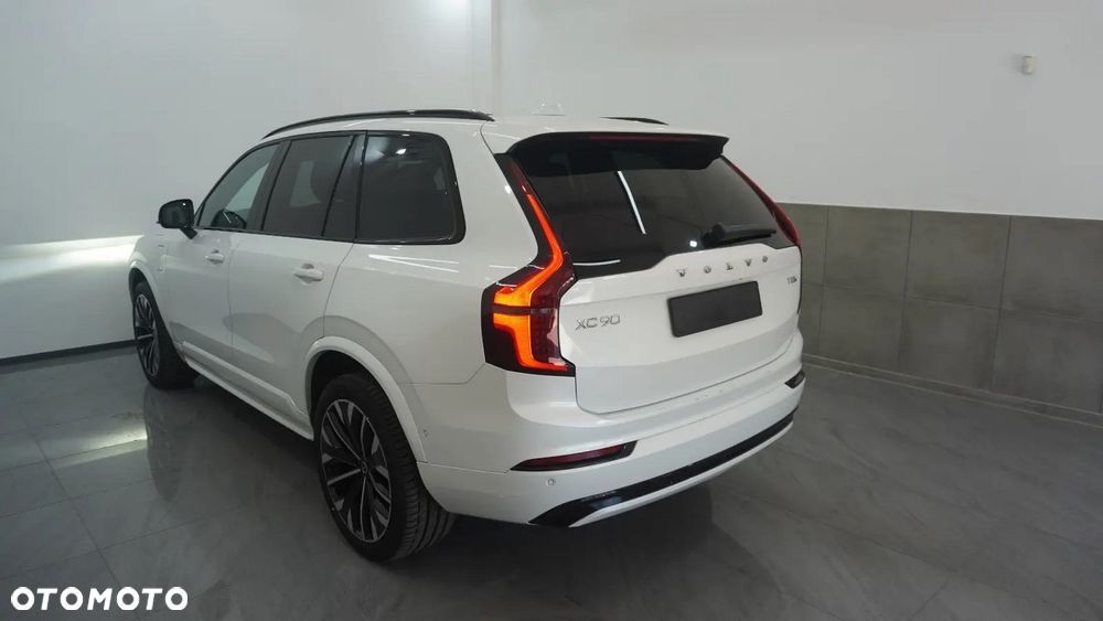 Volvo XC 90 T8 AWD Recharge Plus Dark - 8