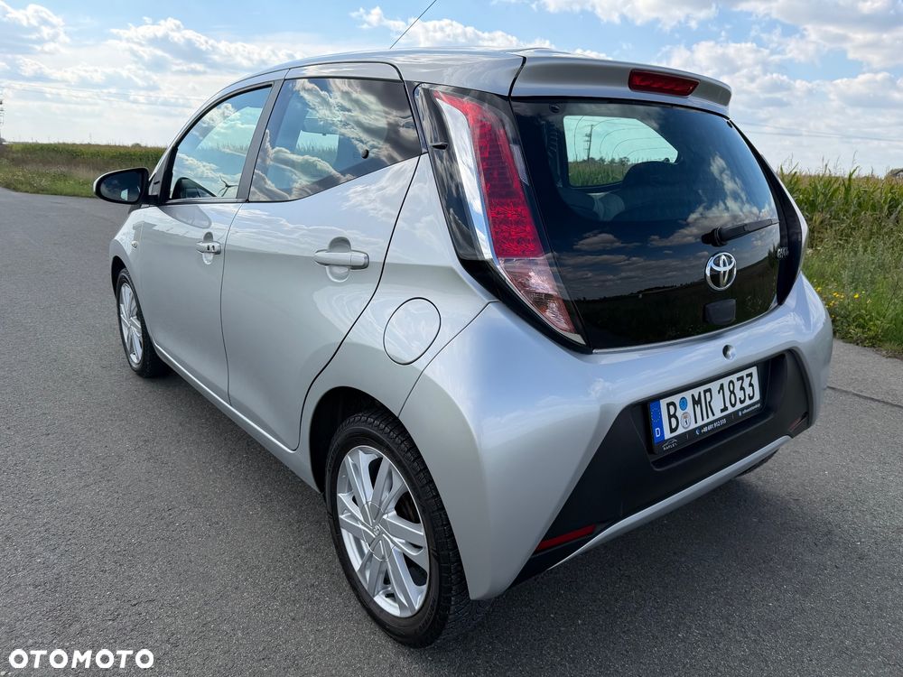 Toyota Aygo 1.0 VVT-i Sprint EU6 - 16