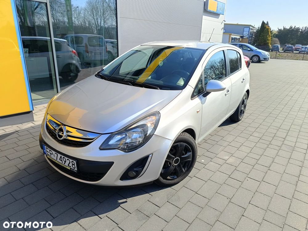 Opel Corsa 1.4 16V Cosmo - 1