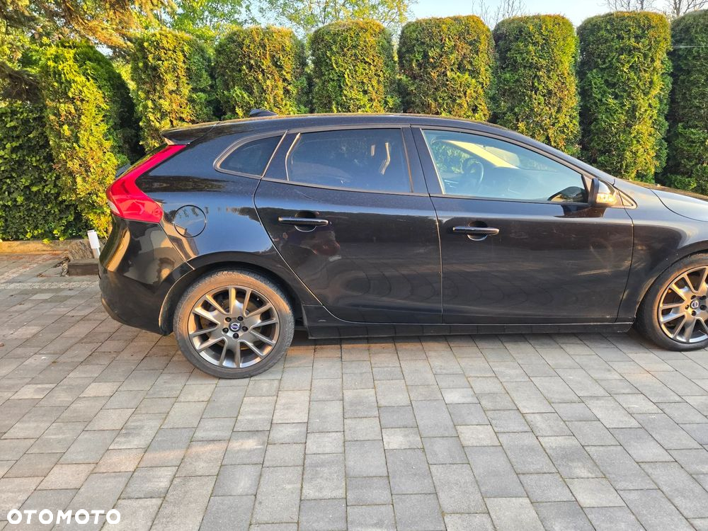 Volvo V40 - 4