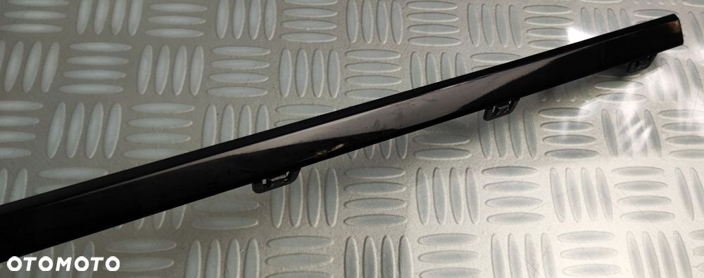 2146987600 listwa ozdobna progu prawego MERCEDES W214 E KLASA AMG - 6