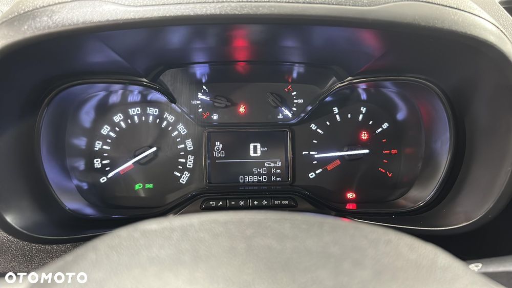 Toyota Proace City - 16