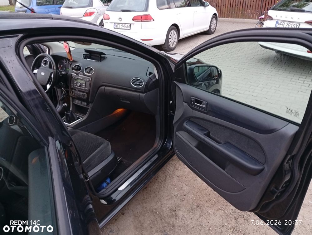Ford Focus 1.6 Ti-VCT Ghia - 12
