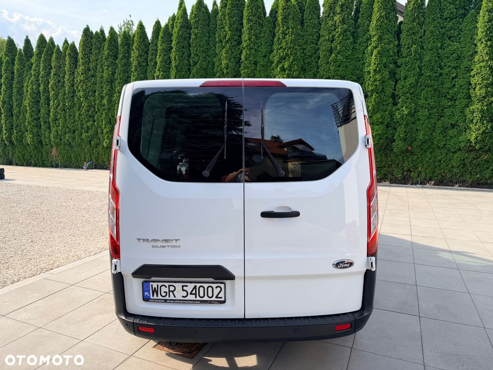Ford Transit Custom - 9