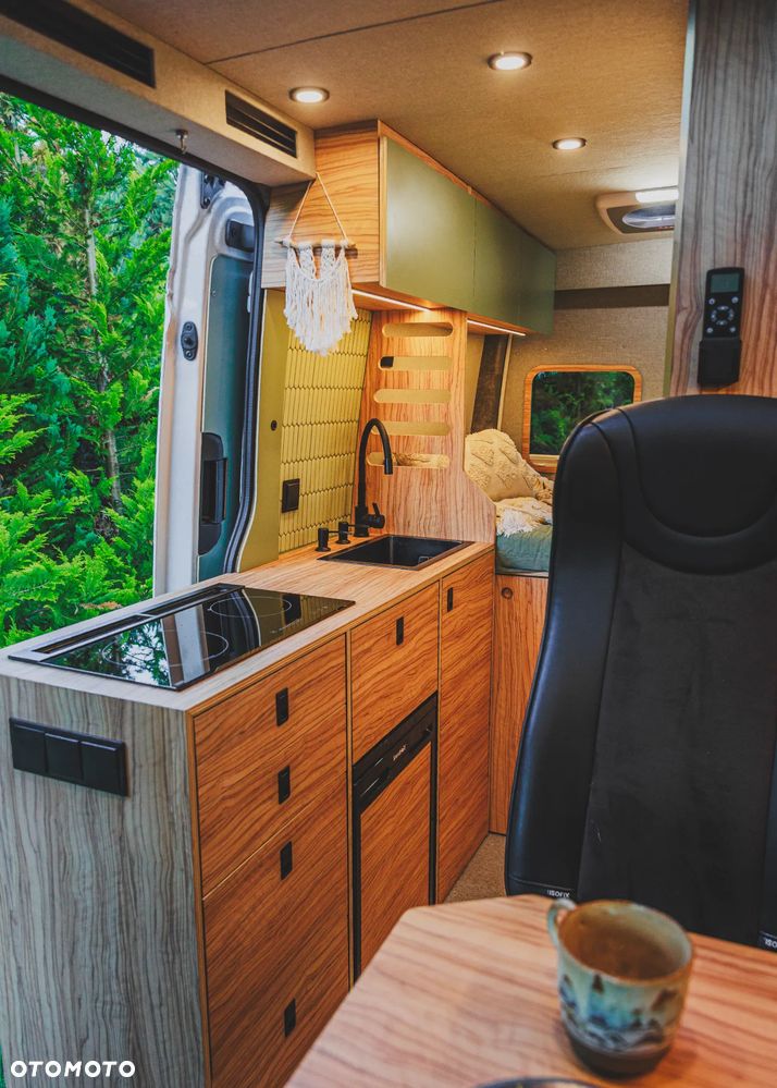 Volkswagen Crafter - 10