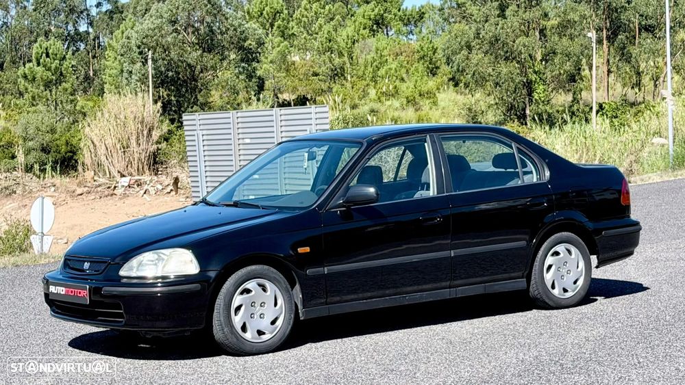 Honda Civic 1.5i LS