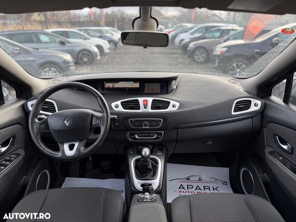 Renault Scenic TCe 130 Luxe - 10