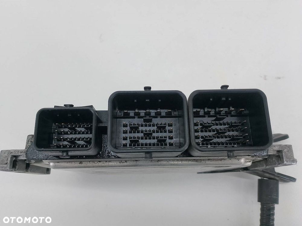 KOMPUTER, STEROWNIK PEUGEOT 207 9664738780  9663193580 1.4 VTI - 2