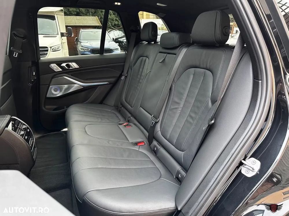 BMW X5 xDrive45e - 25