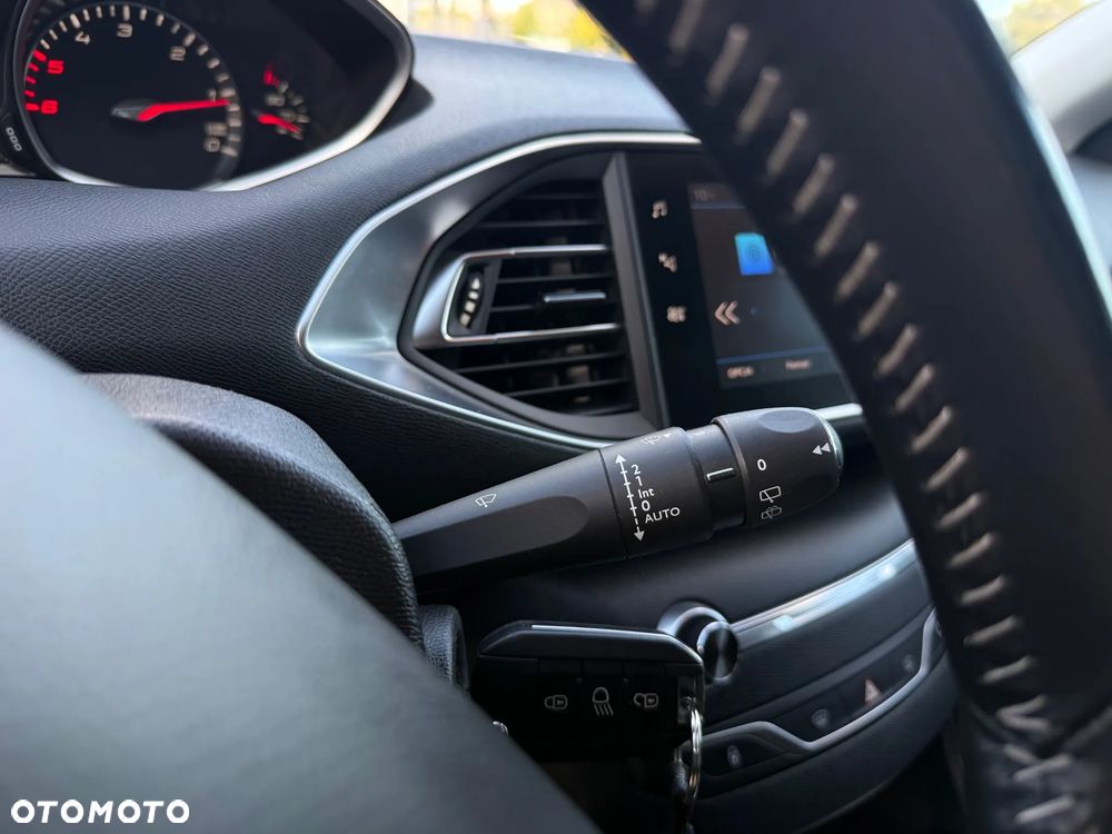 Peugeot 308 2019