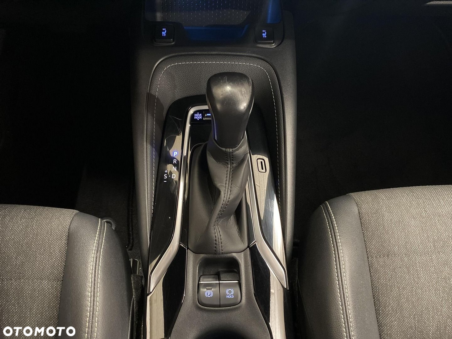 Toyota Corolla - 16