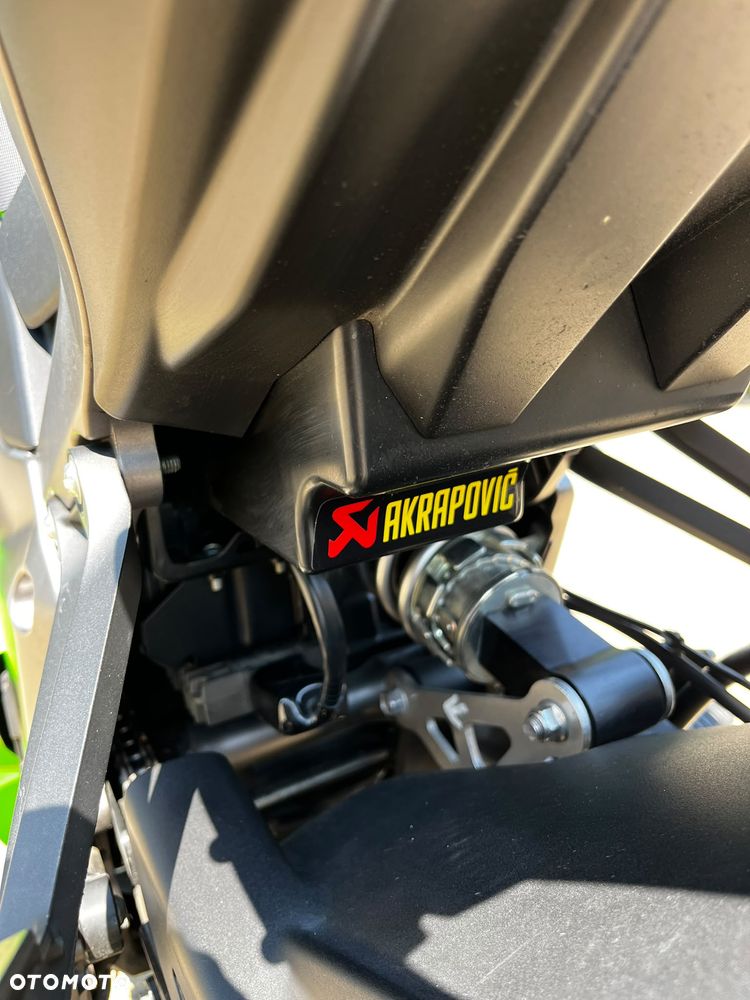 Kawasaki Ninja 1000 SX - 19