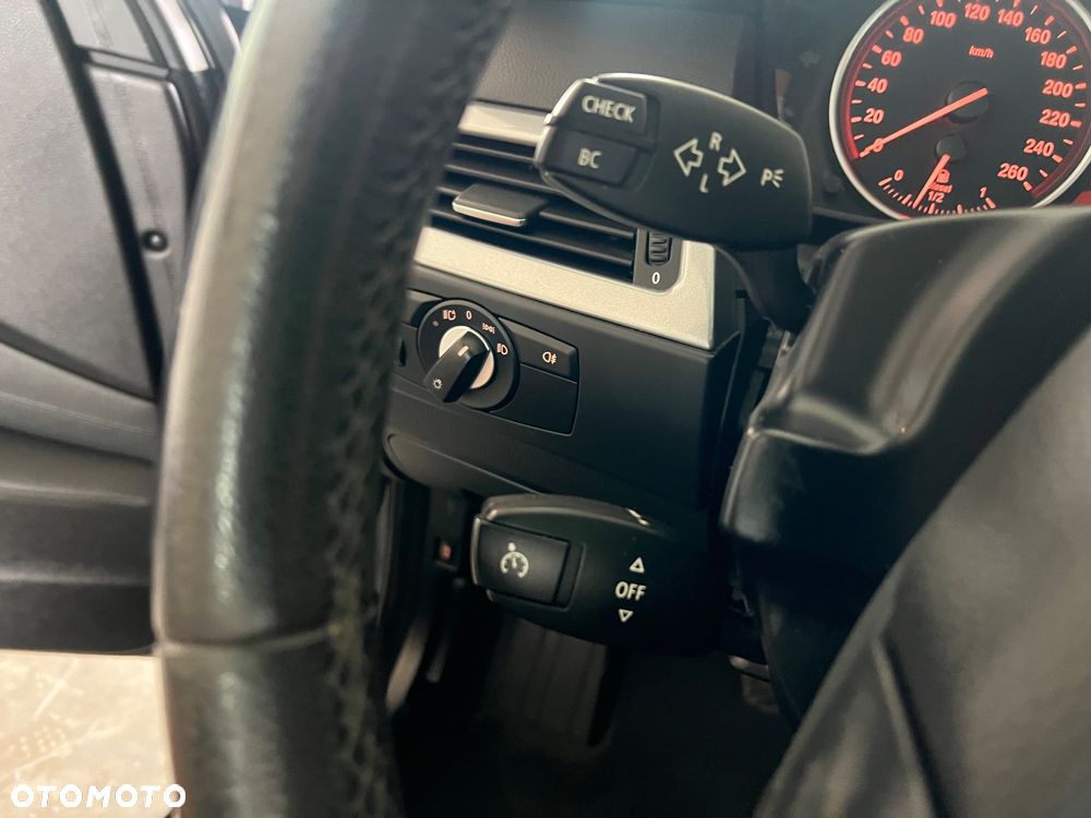 BMW Seria 5 - 37