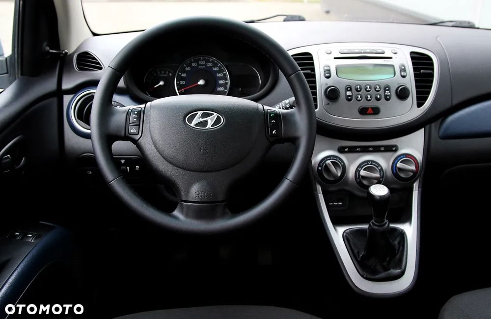 Hyundai i10 1.1 Premium - 8