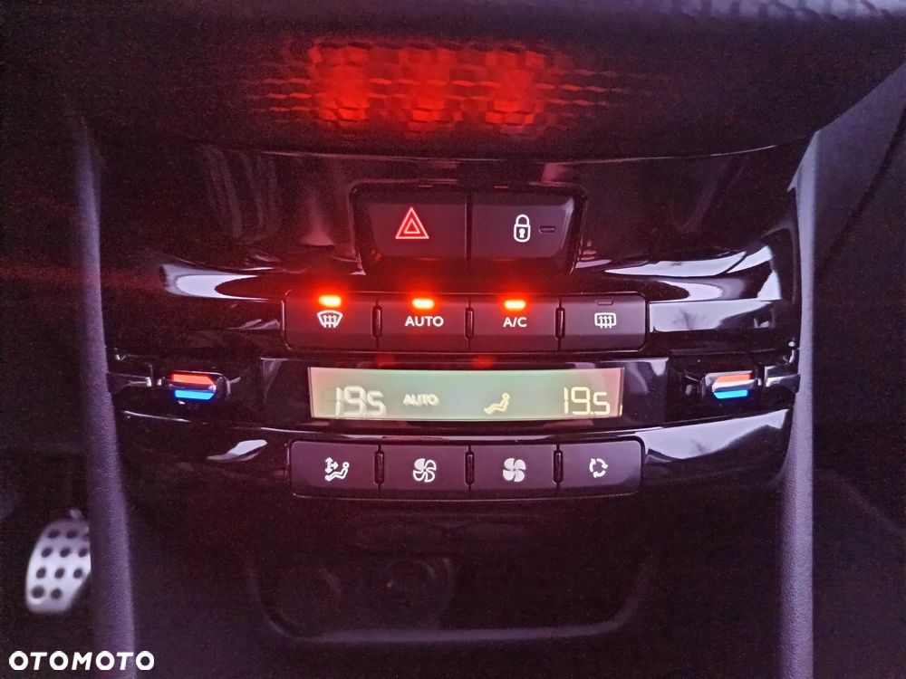 Peugeot 2008 PureTech 110 Stop&Start GT-Line Edition - 23