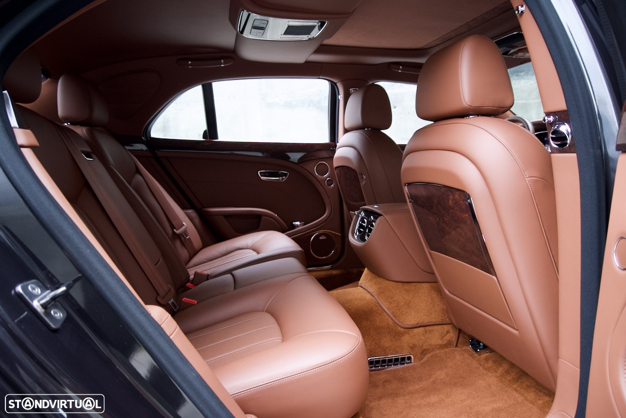 Bentley Mulsanne Extended Wheel Base - 27