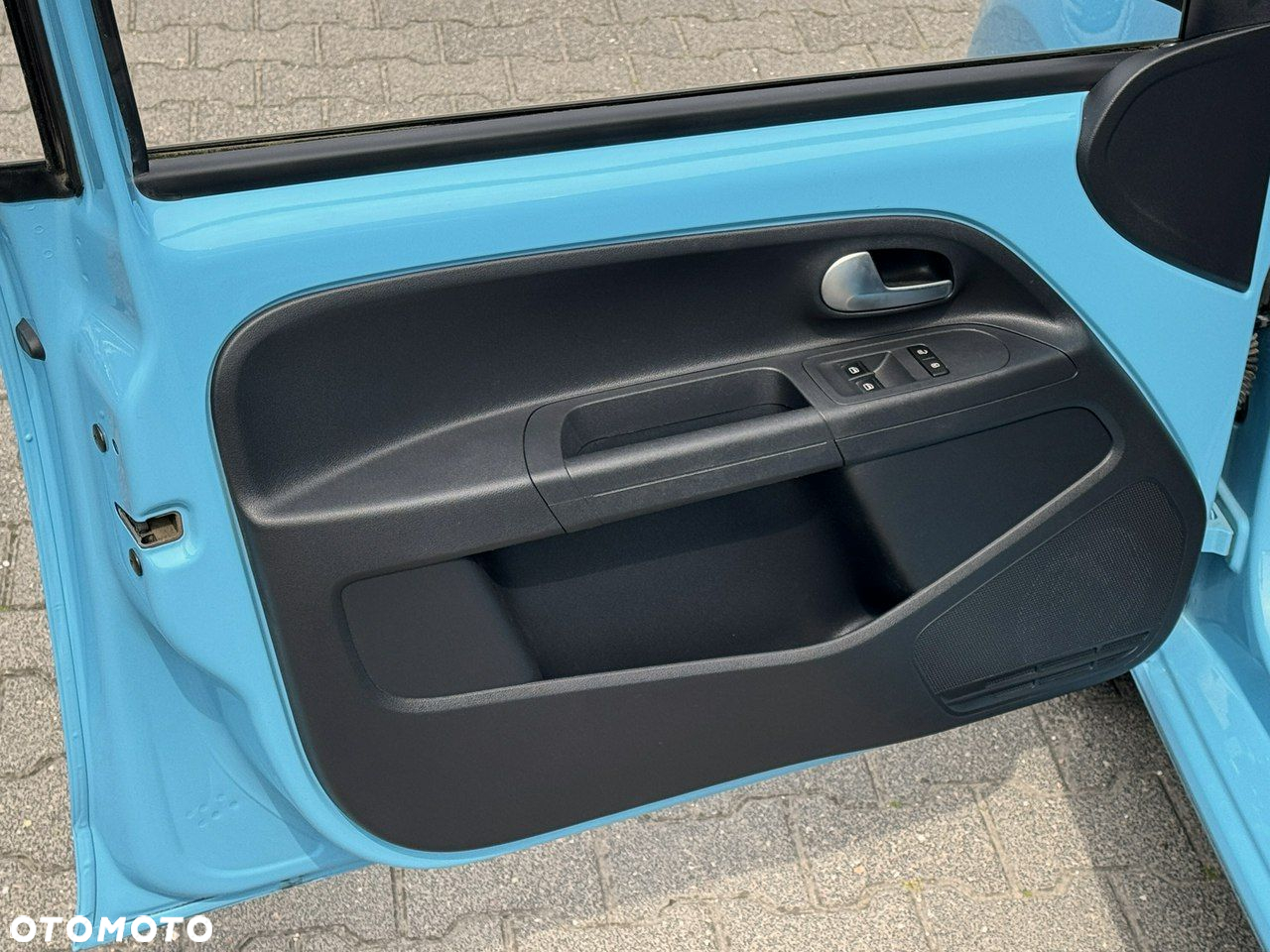 Volkswagen up! e-up - 16