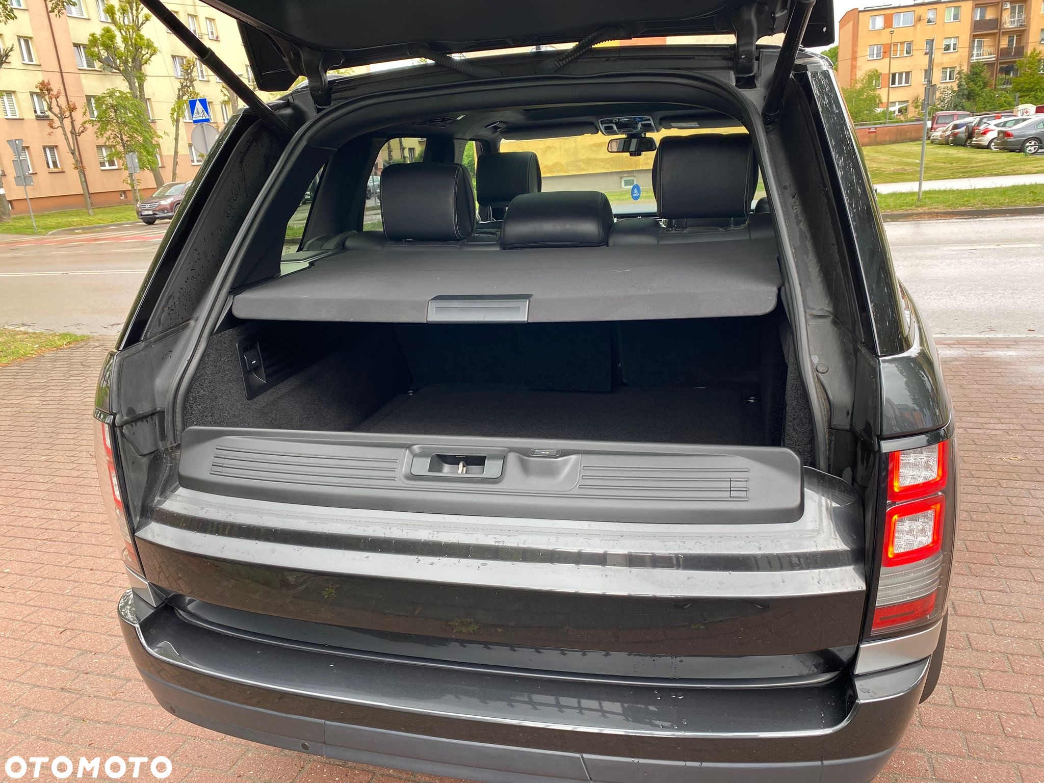 Land Rover Range Rover 3.0 TDV6 Autobiography - 17