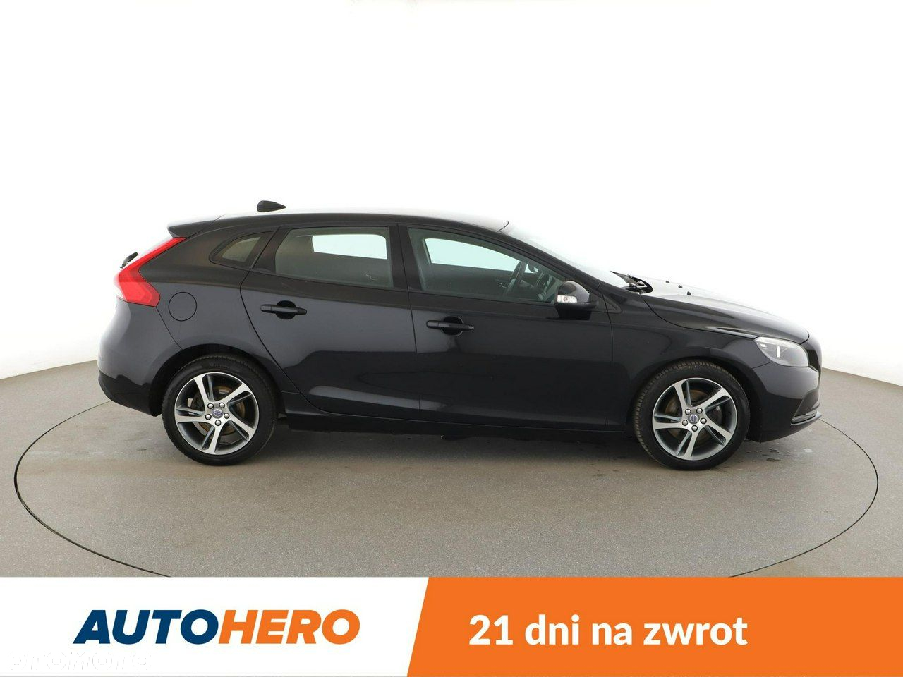 Volvo V40 D2 Summum - 9