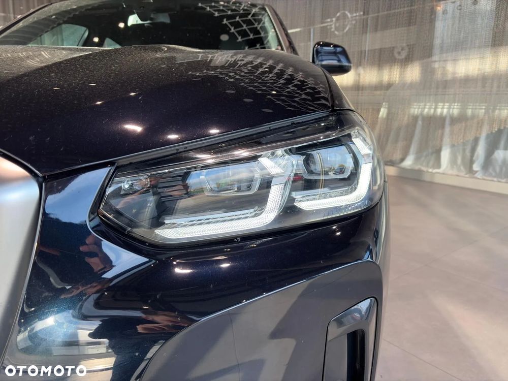 BMW X4 - 11