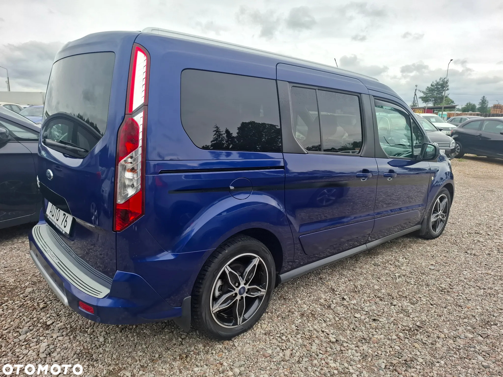 Ford Tourneo Connect Grand - 6
