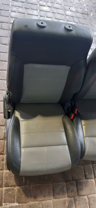 Dodge Nitro Fotel Prawy Przód - 1