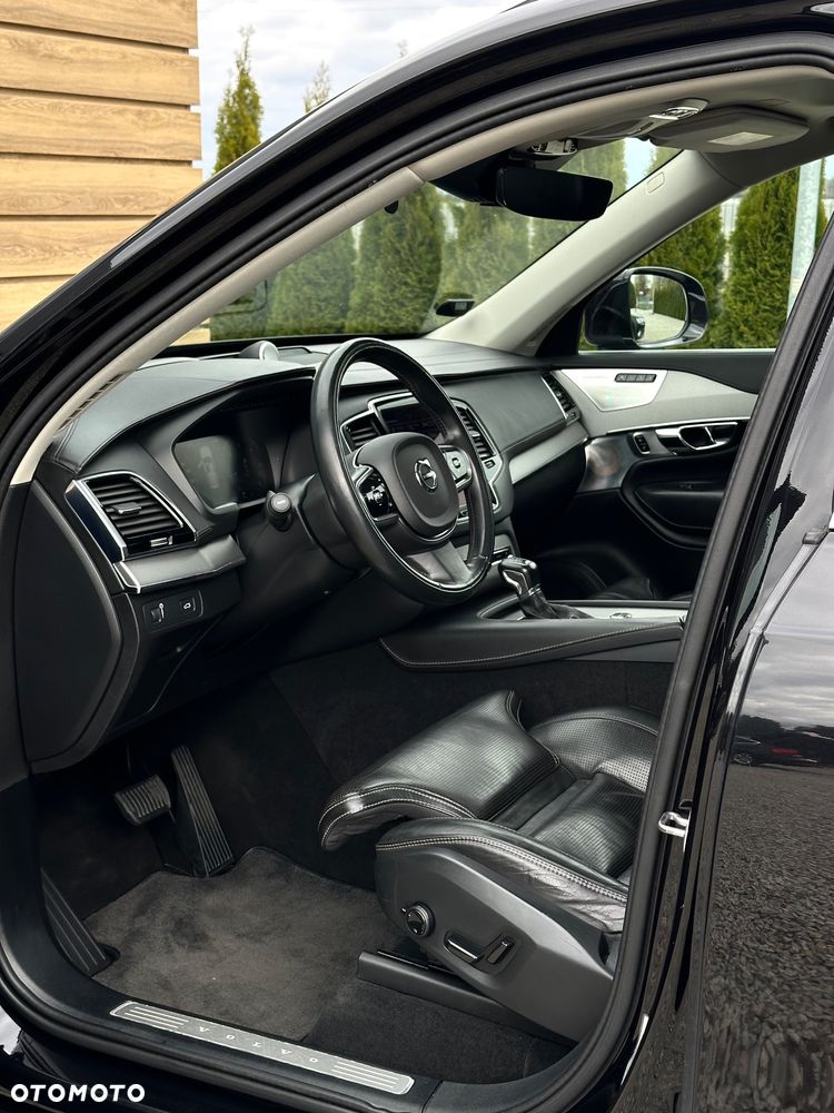 Volvo XC 90 D5 AWD Geartronic Inscription - 14