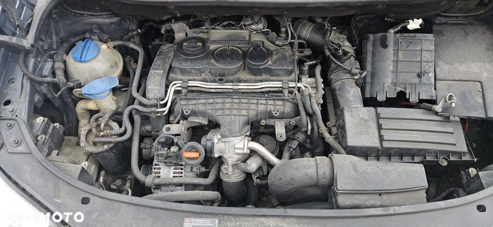 VOLKSWAGEN TOURAN I LIFT 2.0 TDI 06-10 - RADIO RADIOODTWARZACZ - 15
