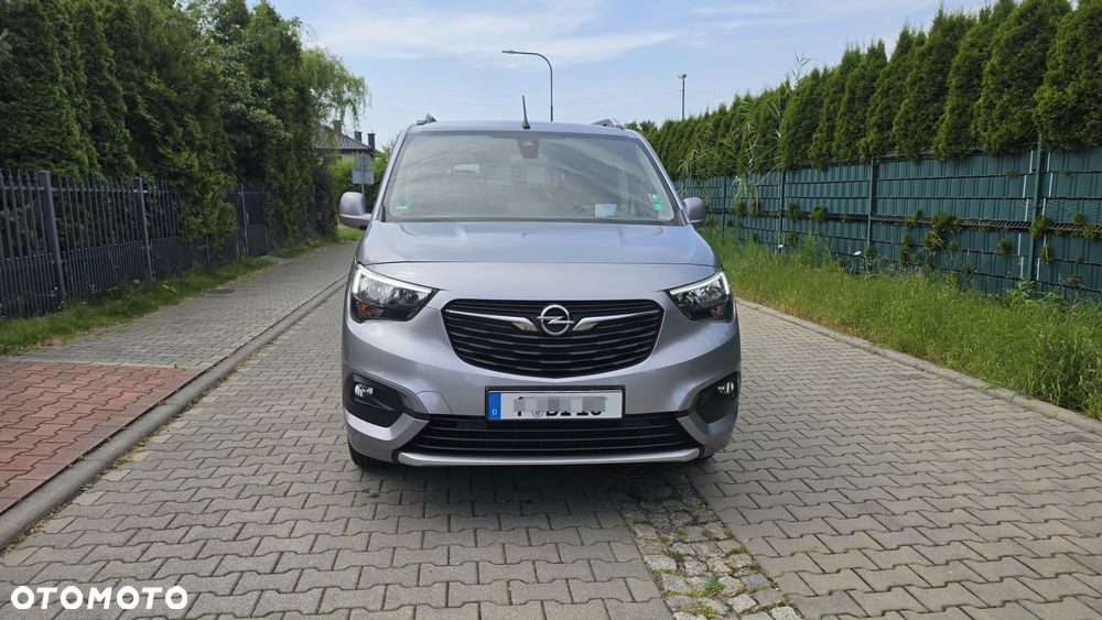 Opel Combo 1.5 D Start/Stop Ultimate - 2