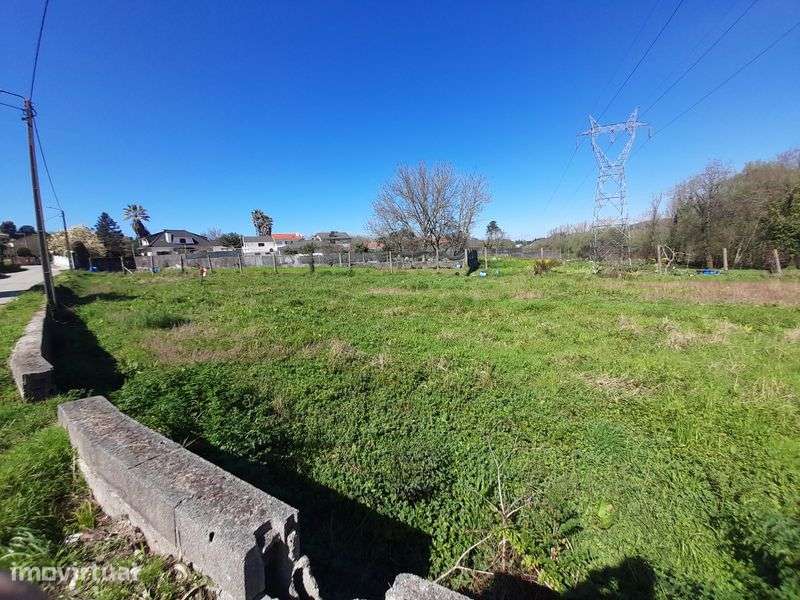 Terreno para venda em Fiães - Grande imagem: 2/3