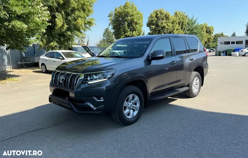 TOYOTA Land Cruiser 2022 — imagine 2