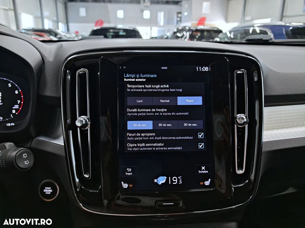 Volvo XC 40 T4 R-Design - 13