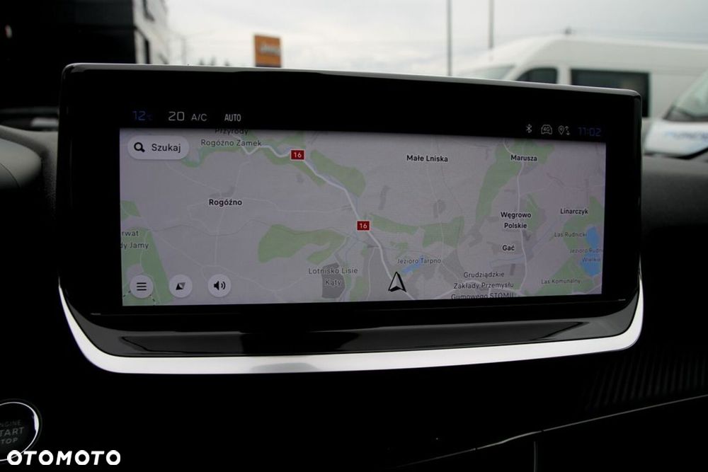 Peugeot 2008 1.2 PureTech Allure Pack S&S EAT8 - 24