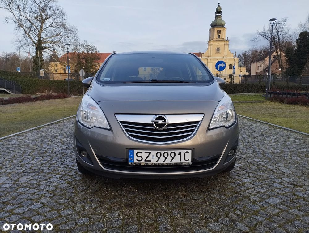 Opel Meriva - 10