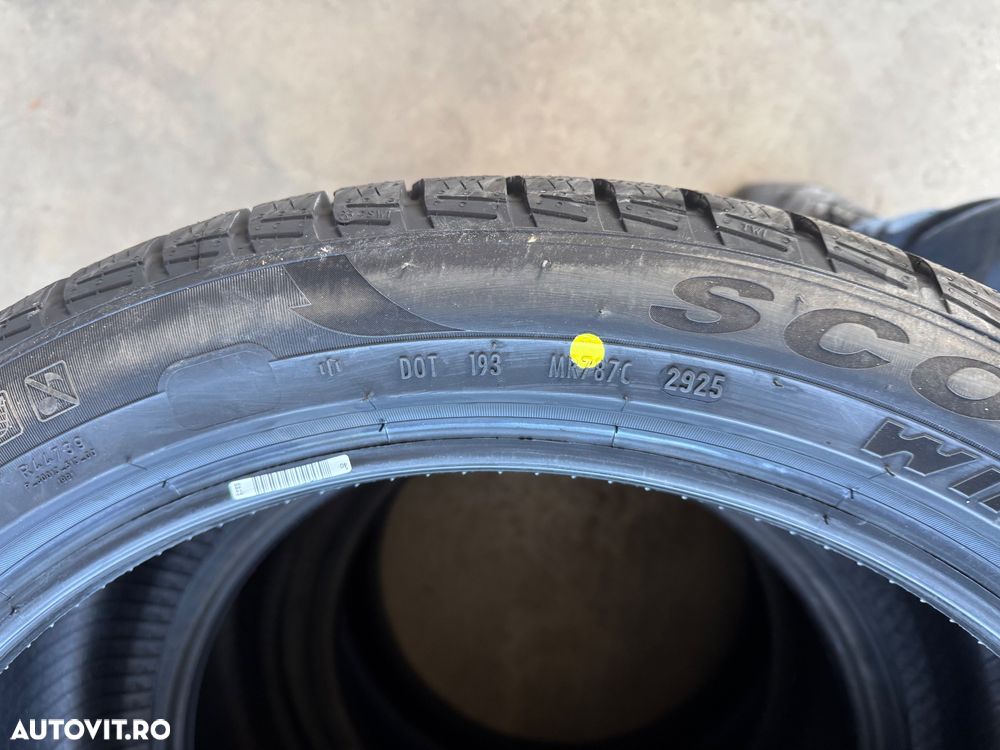 Vând set anvelope 275/40/21-315/35/21 Pirelli de iarnă cu runflat BMW - 7